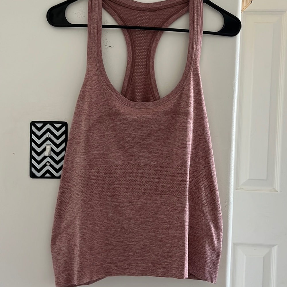 lululemon swiftly tech tank top! (Size 14) color mauve